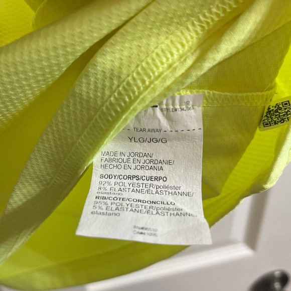 NWOT Under Armour Boys Youth Large Polo - Picture 4 of 6